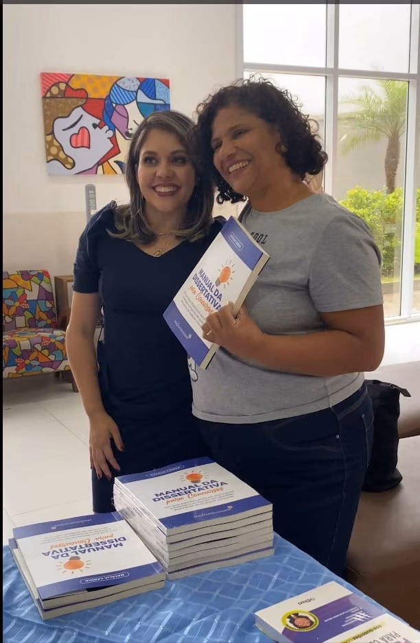 Lançamento de livro - Natália Cárdia